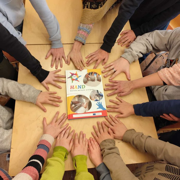 7618a873-0d5b-477e-af92-fbc6c06f7699